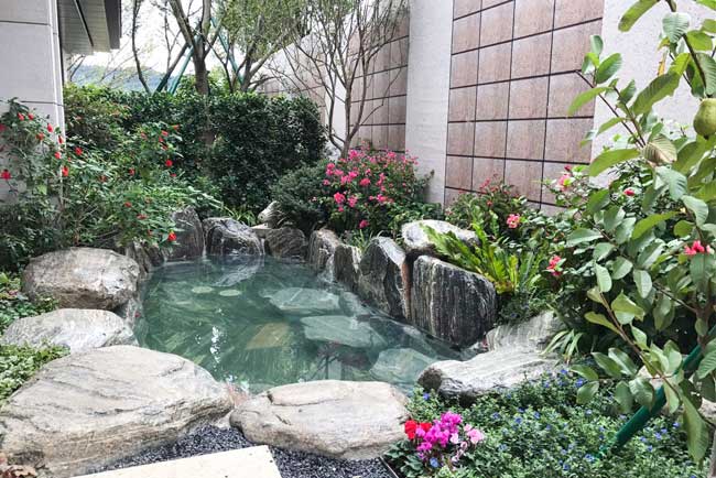 ���λ�������